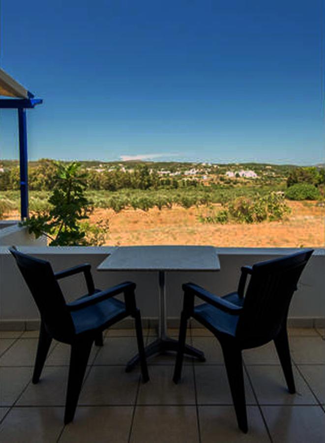 Contaratos Holiday Lettings Livadi  Luaran gambar